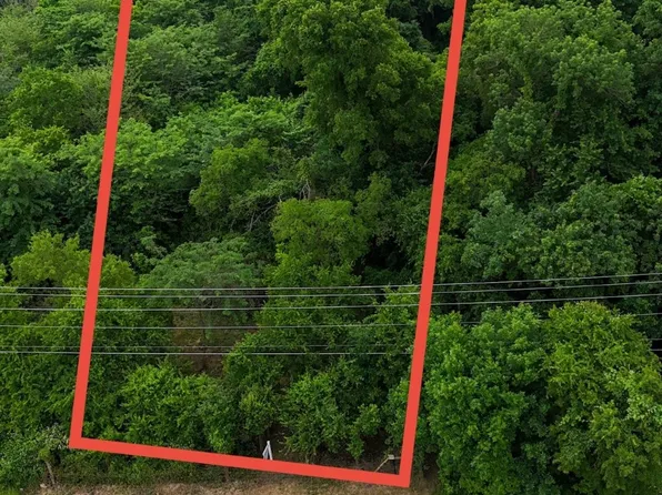 Commerce Dr, Greenville, TX 75401