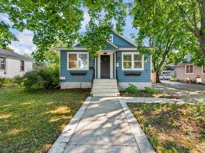 323 W Main St, Barrington, IL, 60010