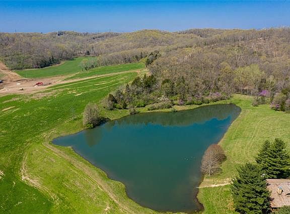 3rd image of 473 Fiddle Creek Valley Ln