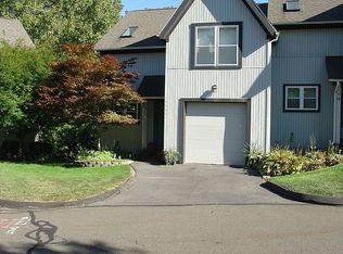 34 Timberline Dr, Farmington, CT 06032