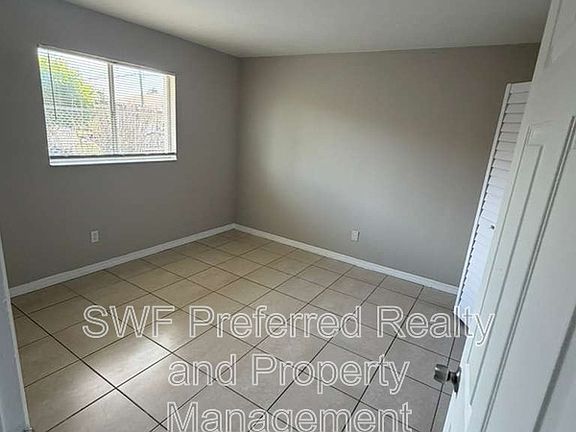 5th image of 1002 SE 12th Ter APT G