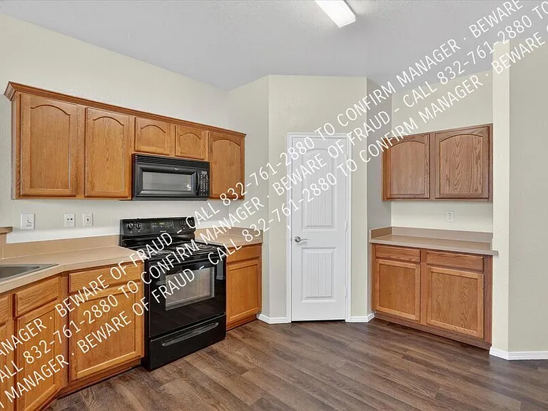 2816 Blue Heron Dr — Photo 18