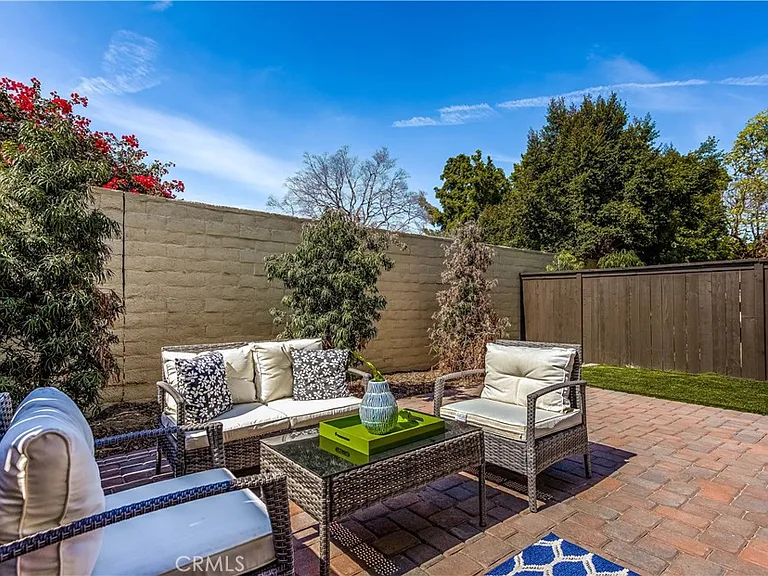 5304 Harvard Way — Photo 14