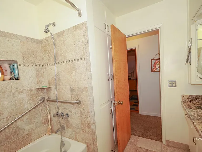 8212 Rocky Hill Rd — Photo 10