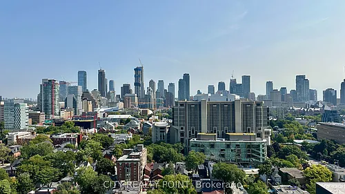 666 Spadina Ave Photo 1