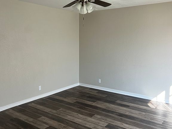 4th image of 701 NE 81st St