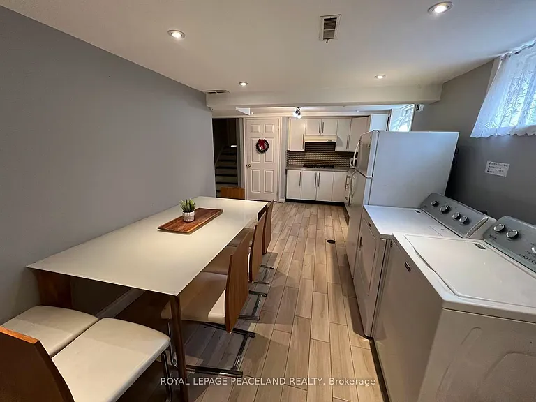 95 Pineway Blvd #LOWER — Photo 6