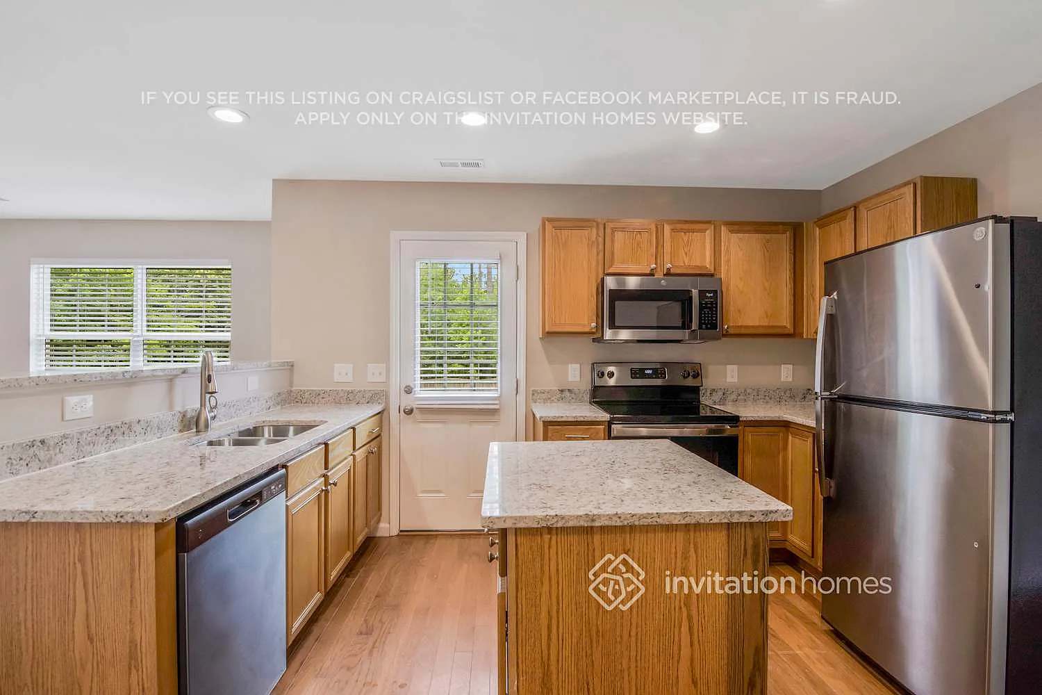 107 Knightwood Dr Durham, NC 27703 — Photo 4