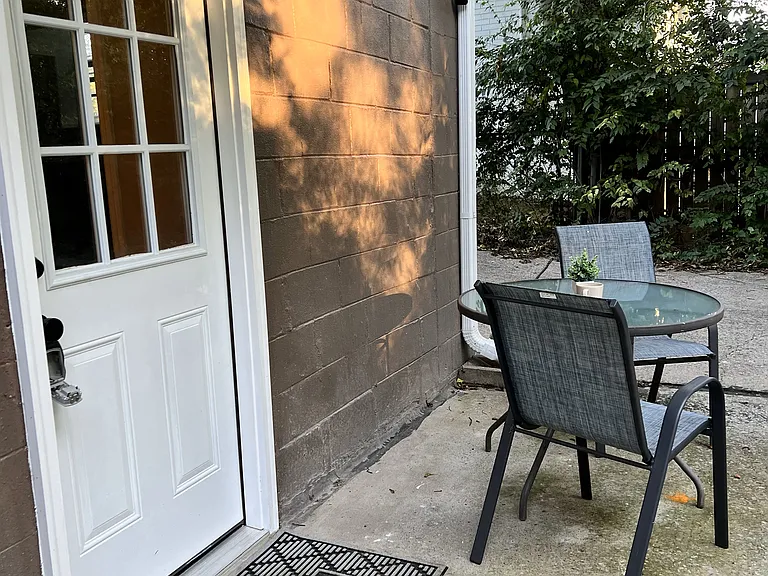 2506 Oakwood Ave #B — Photo 6