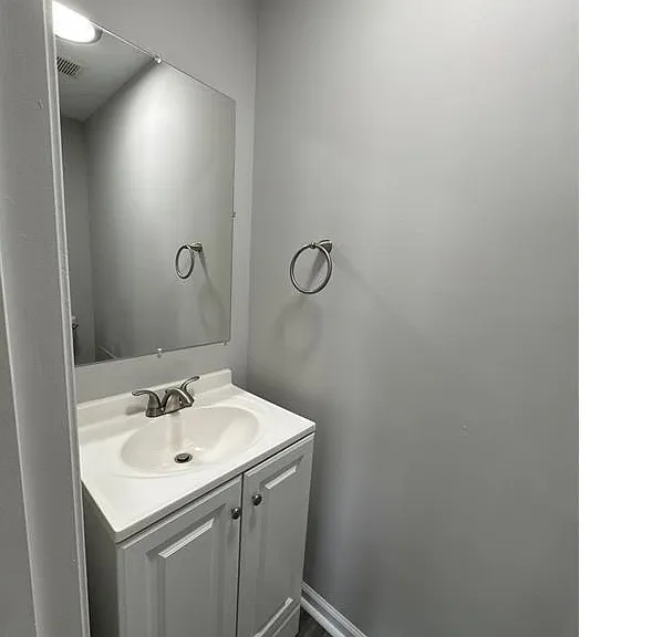 500 N Edgewood St — Photo 11