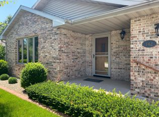 142 Sagamore Pkwy, La Porte, IN