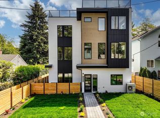 3828 35th Ave W #B, Seattle, WA 98199