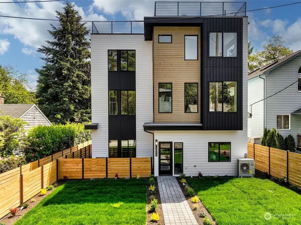 3828 35th Avenue W #B, Seattle, WA 98199