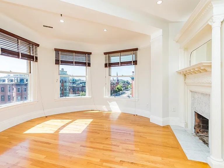 492 Massachusetts Ave #52 — Photo 4