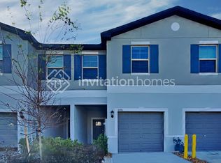 8290 Crescent Oaks Dr, New Port Richey, FL 34655