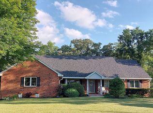 2003 N 15th St, Adel, IA 50003