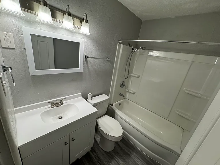 69 N Tippecanoe Dr — Photo 13