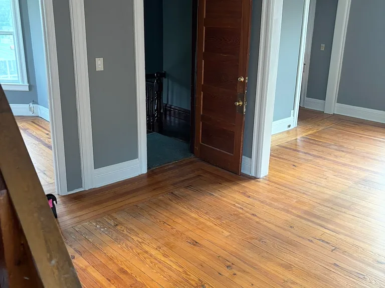 19 Cooper Ave #2 — Photo 4