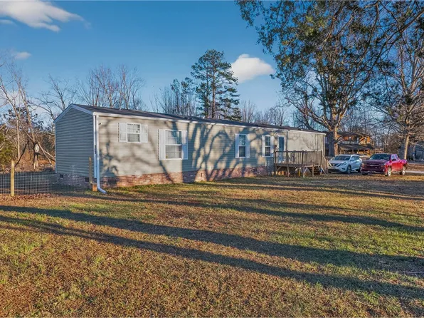 862 N North Old Mill Rd, Easley, SC 29640