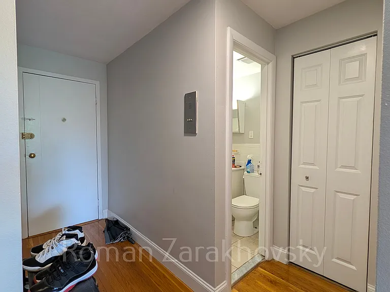 236 Babcock St #4 — Photo 14