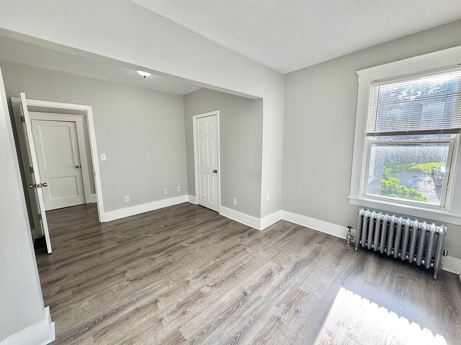2 bed, $1,950 — Photo 3