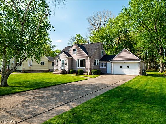 5th image of 23790 Elm Rd