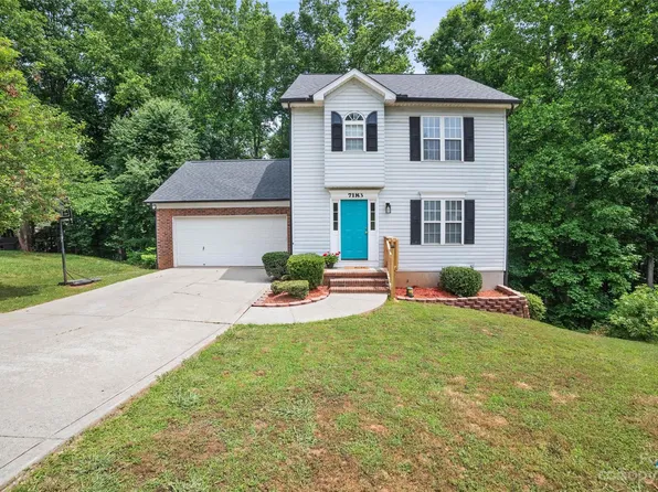 7183 Oxford Bluff Dr, Stanley, NC 28164