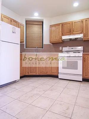 Rented by Bohemia Realty Group | media 3