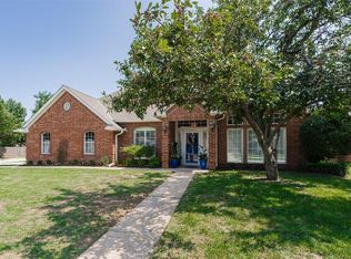 3020 Eagle Crest Rd, Edmond, OK 73013