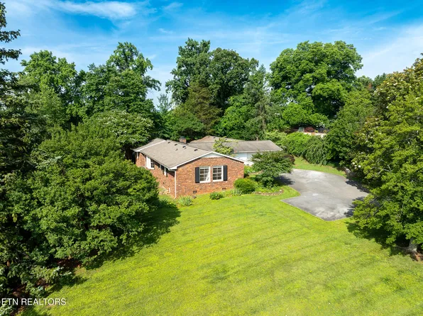 7102 Cheshire Dr, Knoxville, TN 37919