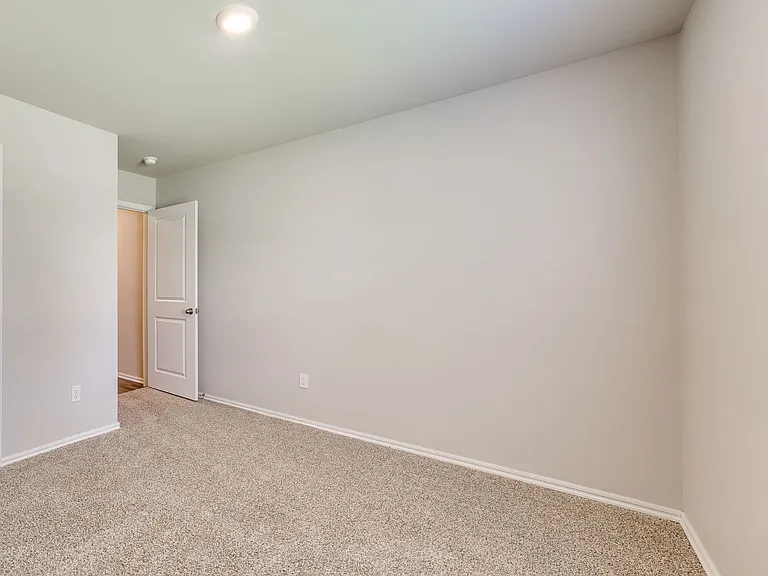 3102 Debbie Ln — Photo 14