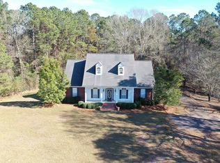 100 Claiborne Rd, Laurel, MS 39443