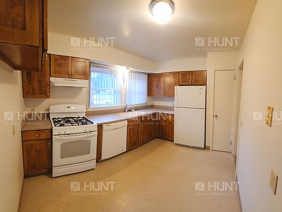 Kitchen with Gas Stove