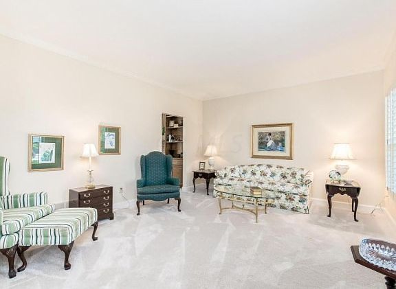 5th image of 8820 Davington Dr