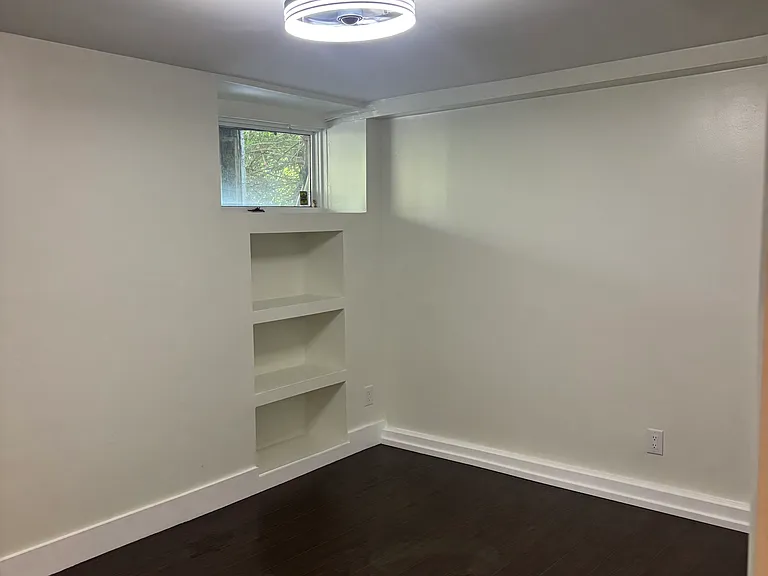 600 Klotter Ave #1 — Photo 8