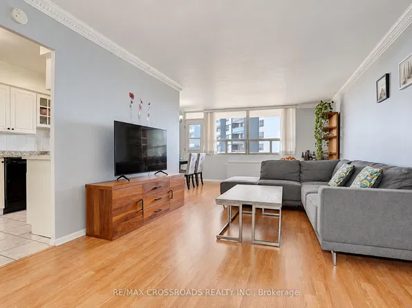 3420 Eglinton Ave E Unit 301, Toronto, ON M1J 2H9