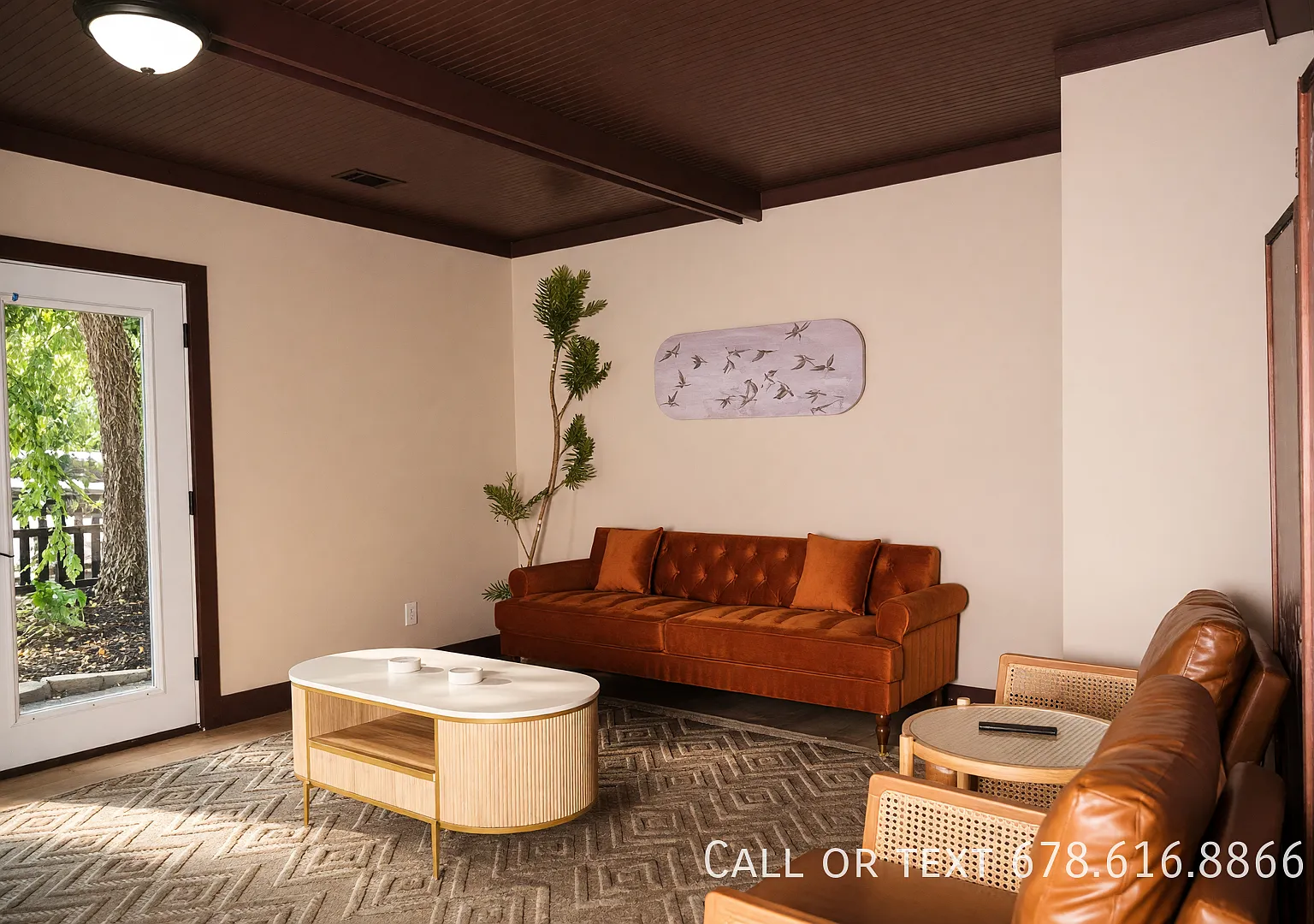 Move-In Ready Furnished Duplex with Private Yard — Photo 3
