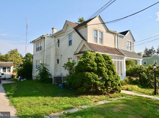 461 Flamingo St, Philadelphia, PA 19128
