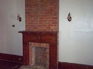 2nd image of 1440 Marais St