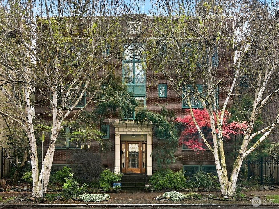 1st image of 408 Bellevue Avenue E #302