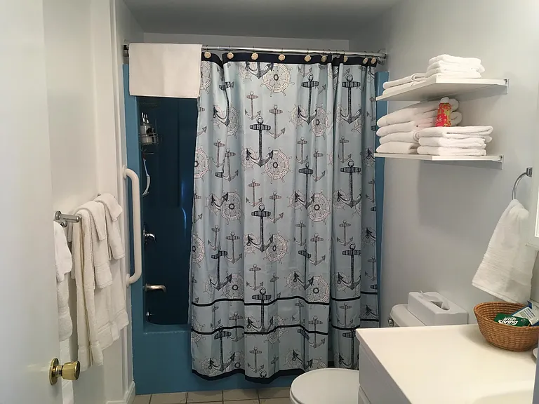 Webhannet Dr — Photo 10