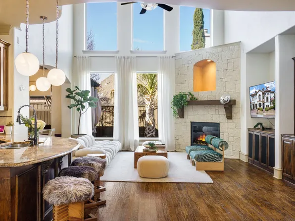 5757 Bernay Ln, Plano, TX 75024