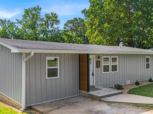 1235 Columbus Street, West Plains, MO 65775