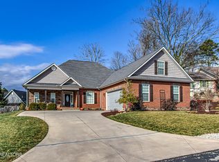140 Chahyga Way, Loudon, TN 37774