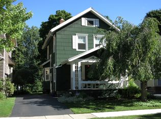 17 Menlo Pl, Rochester, NY 14620