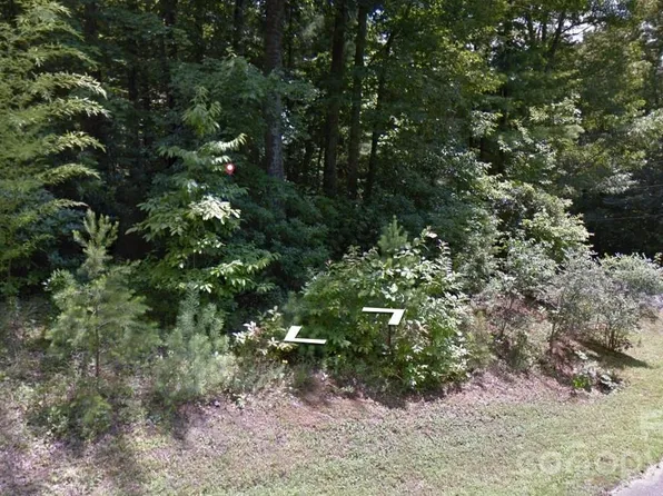 2867 Laurel Ln, Lenoir, NC 28645