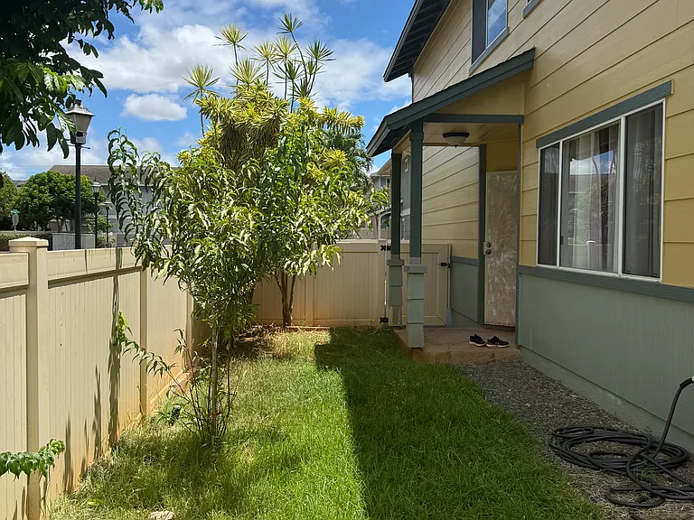 Makalea St — Photo 19