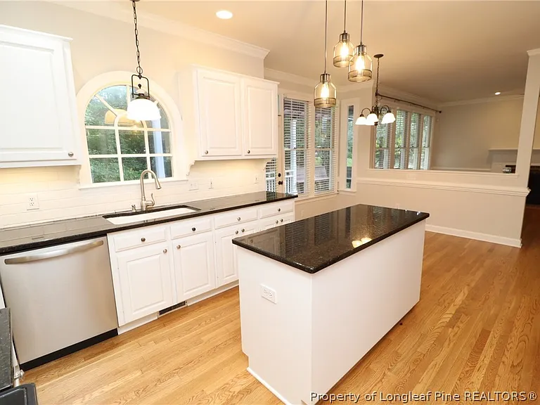 107 Hardaway Ct — Photo 16
