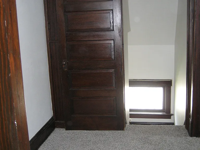 1227 Williston Ave — Photo 14