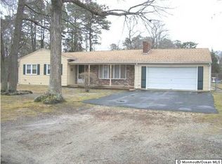 61 Chestnut St, Waretown, NJ 08758